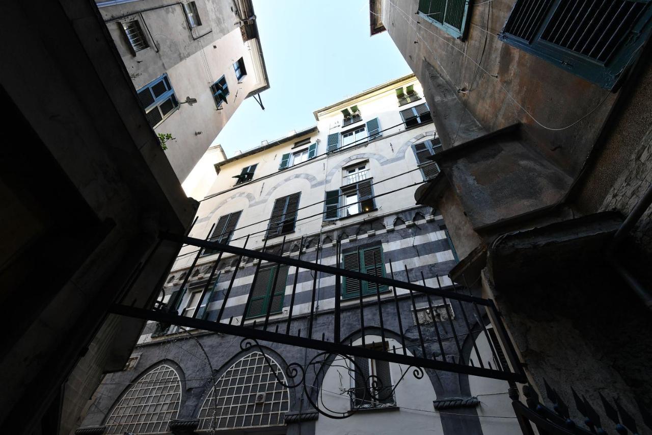 Old Town Guest House Genoa Bagian luar foto