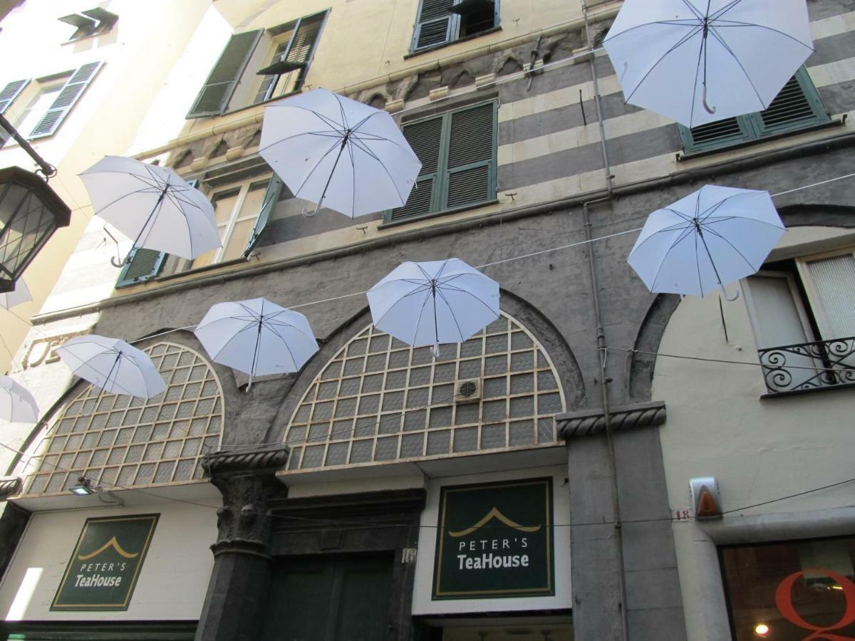 Old Town Guest House Genoa Bagian luar foto