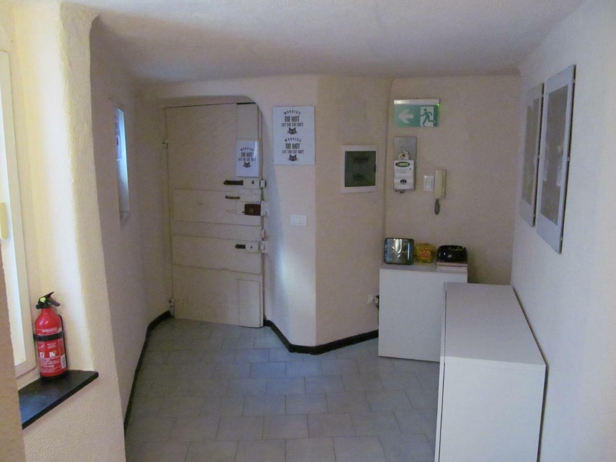 Old Town Guest House Genoa Bagian luar foto